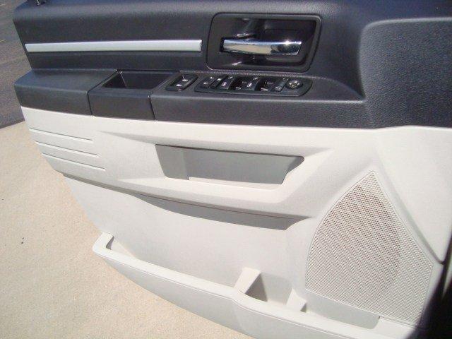 Dodge Grand Caravan 2009 photo 3