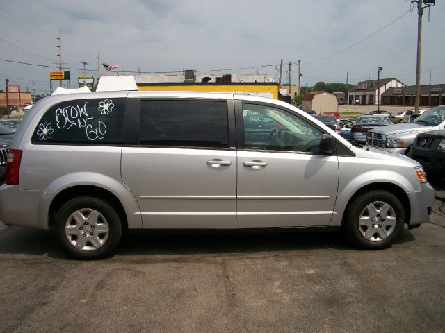 Dodge Grand Caravan 2009 photo 2