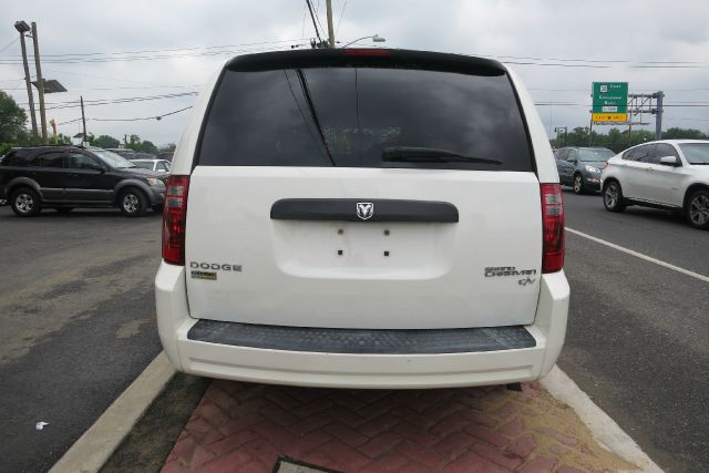 Dodge Grand Caravan 2009 photo 2