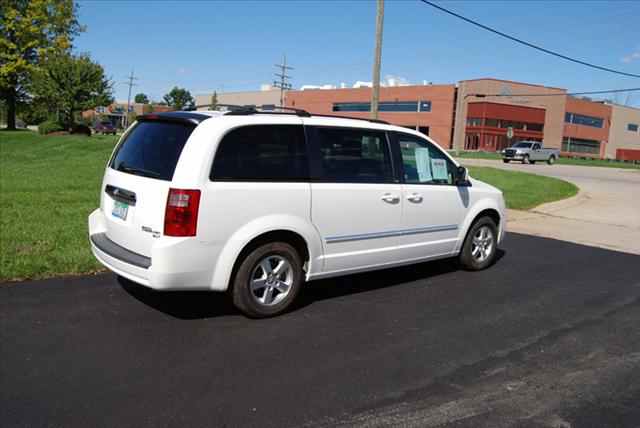 Dodge Grand Caravan 2009 photo 4