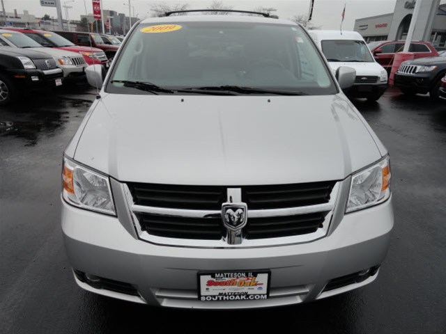 Dodge Grand Caravan 2009 photo 4