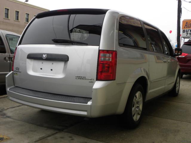 Dodge Grand Caravan 2009 photo 1