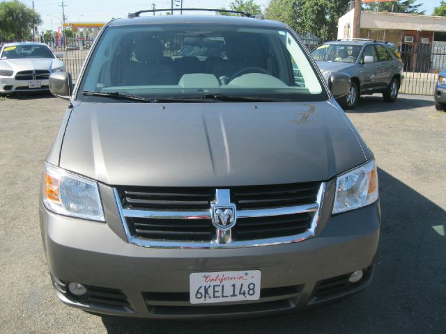 Dodge Grand Caravan 2010 photo 14