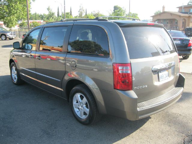 Dodge Grand Caravan 2010 photo 7