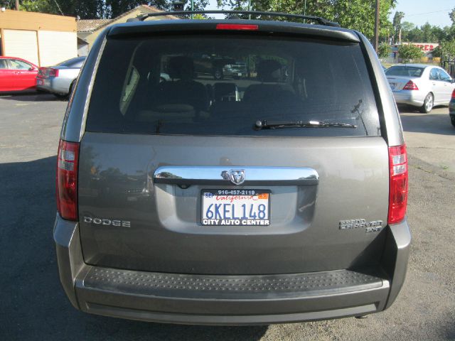 Dodge Grand Caravan 2010 photo 8