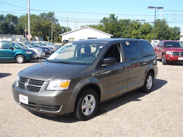 Dodge Grand Caravan 2010 photo 2