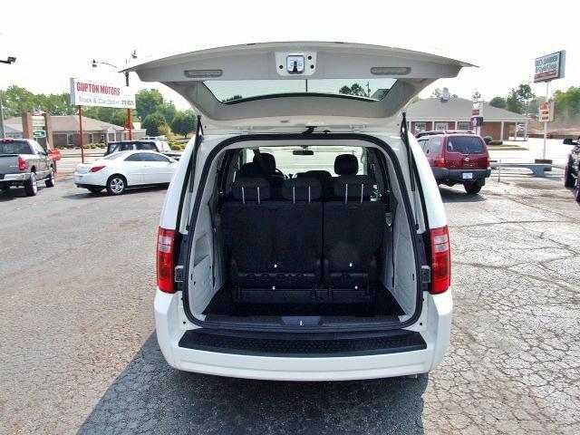 Dodge Grand Caravan 2010 photo 4