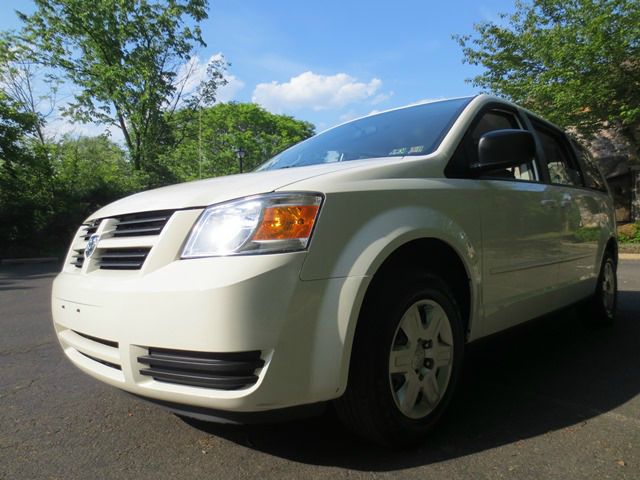 Dodge Grand Caravan 2010 photo 6