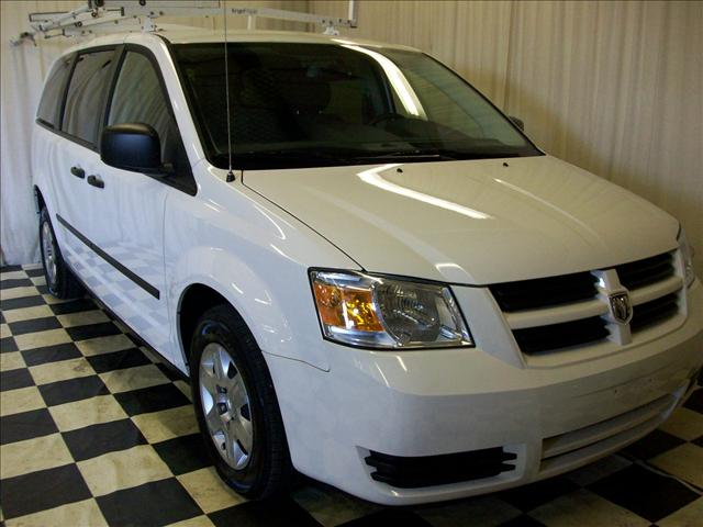 Dodge Grand Caravan 2010 photo 2