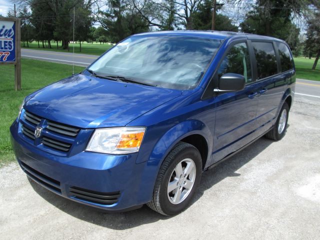 Dodge Grand Caravan 2010 photo 1