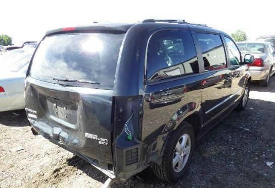 Dodge Grand Caravan 2010 photo 0