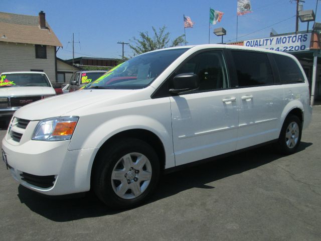 Dodge Grand Caravan 2010 photo 4