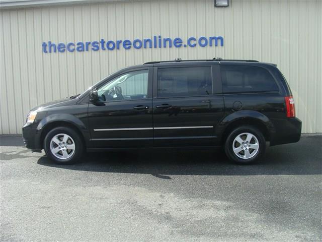 Dodge Grand Caravan FX/4 MiniVan