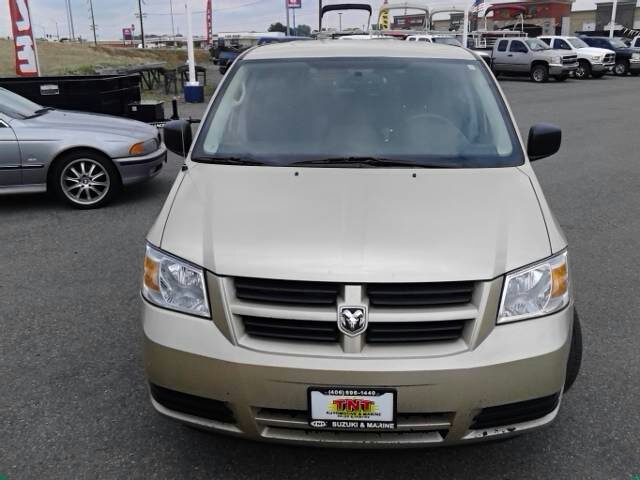 Dodge Grand Caravan 2010 photo 4