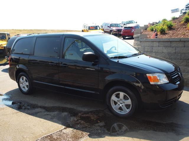 Dodge Grand Caravan 2010 photo 1