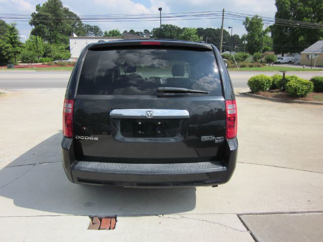 Dodge Grand Caravan 2010 photo 6