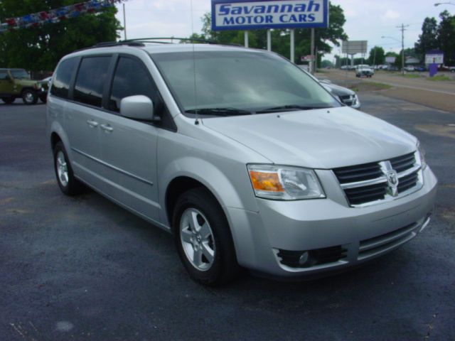 Dodge Grand Caravan 2010 photo 1