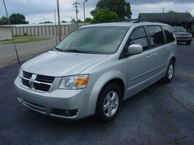 Dodge Grand Caravan 2010 photo 3