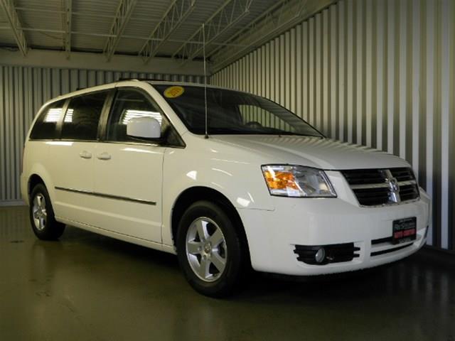 Dodge Grand Caravan 2010 photo 2