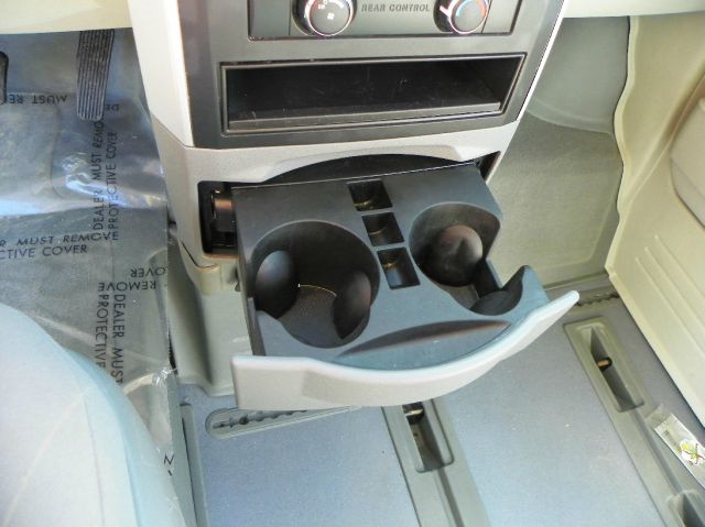 Dodge Grand Caravan 2010 photo 1