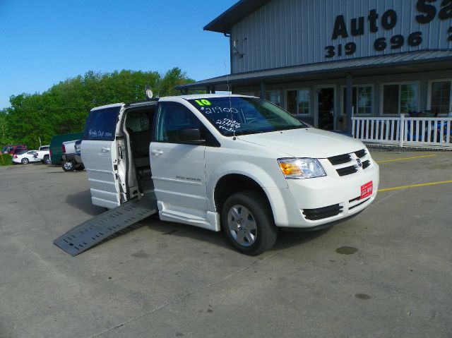 Dodge Grand Caravan 2010 photo 17