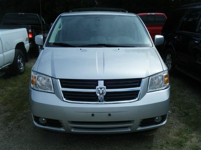 Dodge Grand Caravan 2010 photo 1