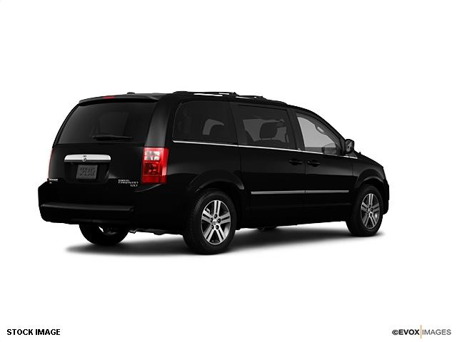 Dodge Grand Caravan 2010 photo 3