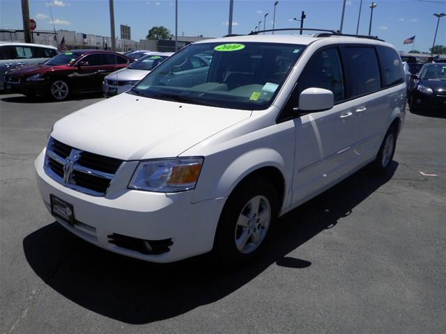 Dodge Grand Caravan 2010 photo 3