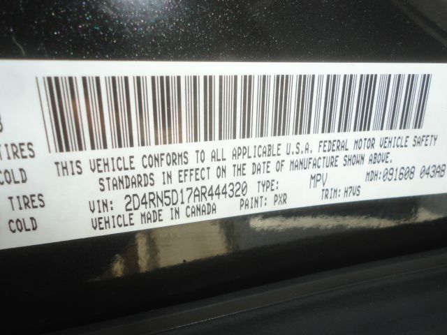 Dodge Grand Caravan 2010 photo 1