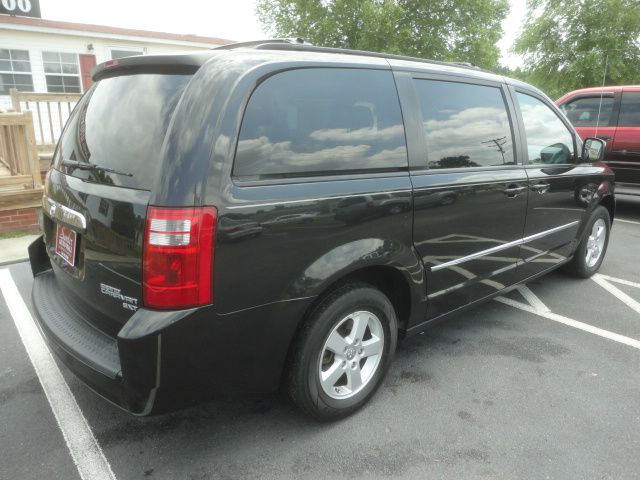 Dodge Grand Caravan 2010 photo 11