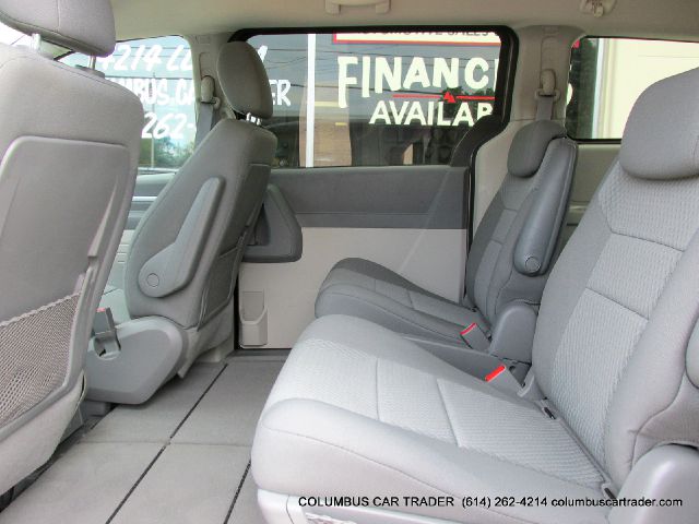 Dodge Grand Caravan 2010 photo 17