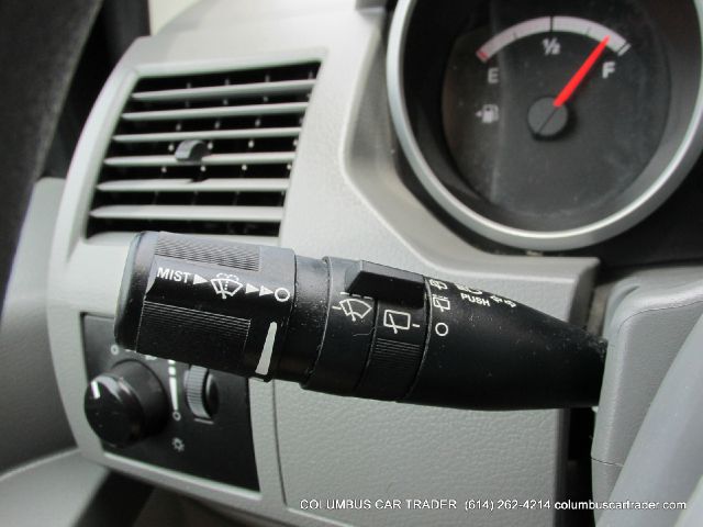 Dodge Grand Caravan 2010 photo 2