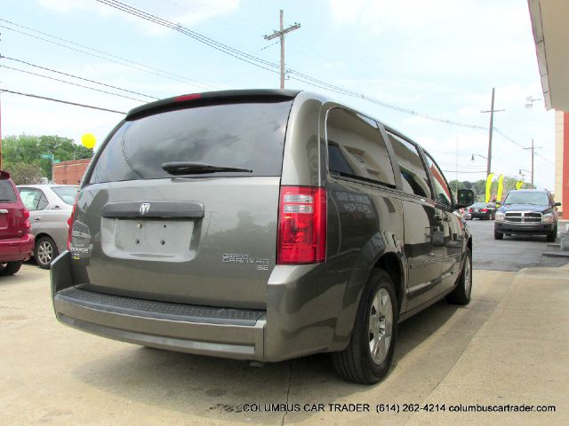 Dodge Grand Caravan 2010 photo 23