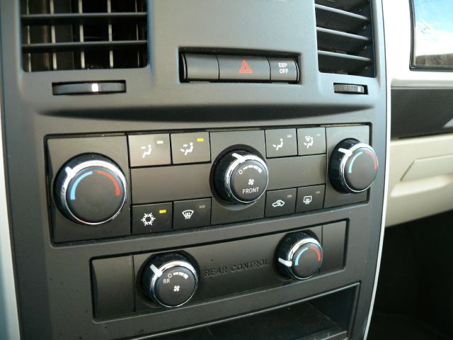 Dodge Grand Caravan 2010 photo 40