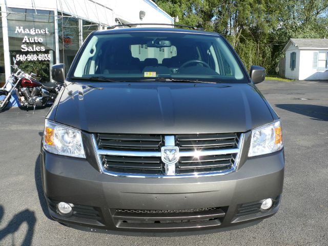 Dodge Grand Caravan 2010 photo 45