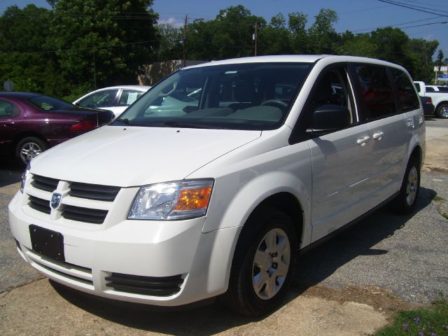 Dodge Grand Caravan 2010 photo 1