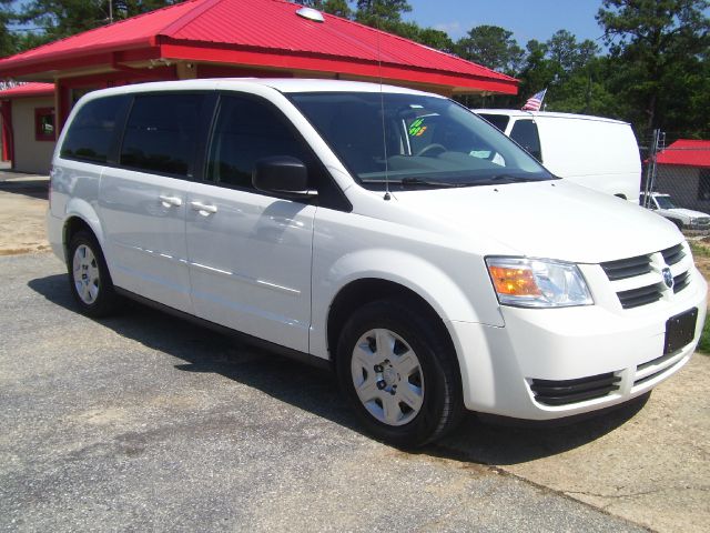 Dodge Grand Caravan 2010 photo 3