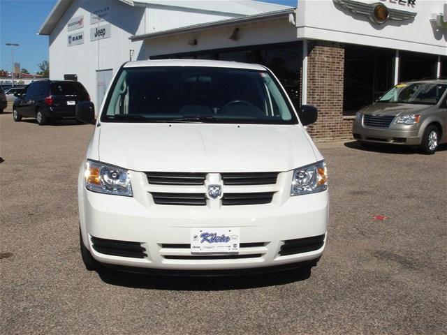 Dodge Grand Caravan 2010 photo 1