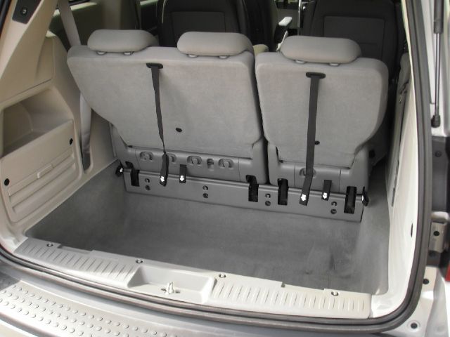 Dodge Grand Caravan 2010 photo 4