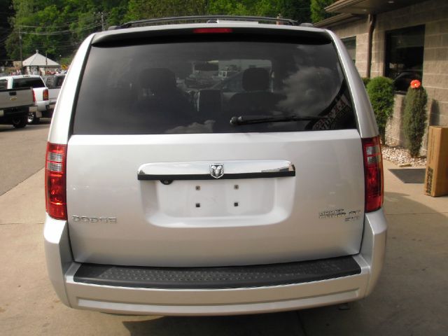 Dodge Grand Caravan 2010 photo 5