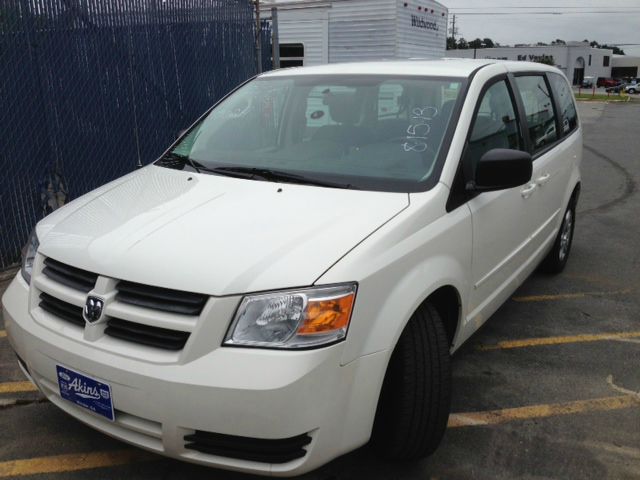 Dodge Grand Caravan 2010 photo 2