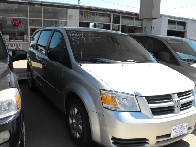 Dodge Grand Caravan 2010 photo 3