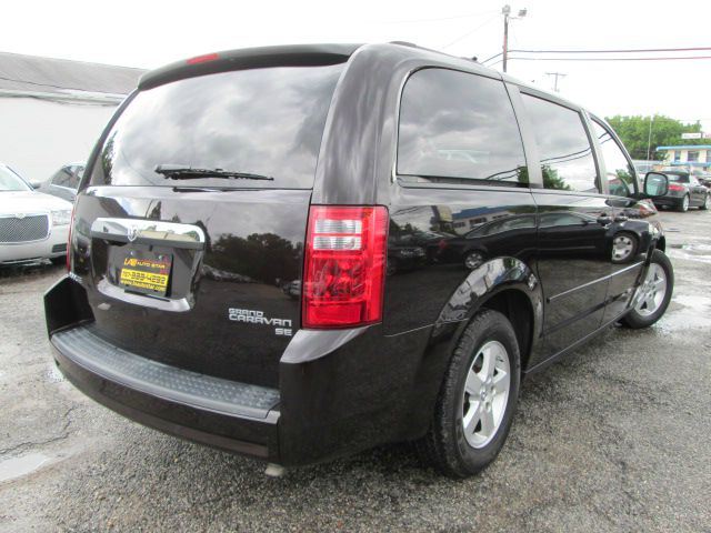 Dodge Grand Caravan 2010 photo 25