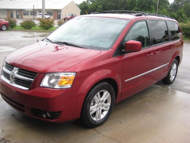 Dodge Grand Caravan 2010 photo 3