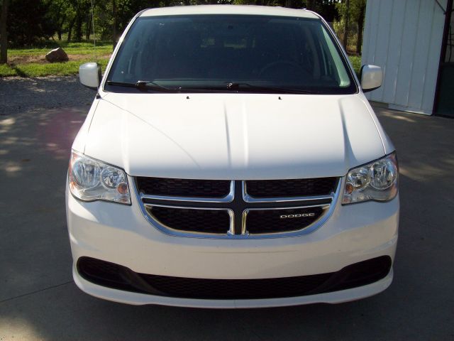 Dodge Grand Caravan 2011 photo 4