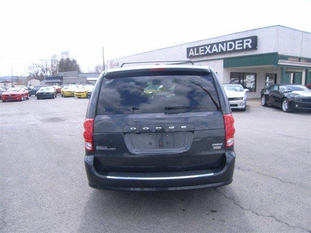 Dodge Grand Caravan 2011 photo 7