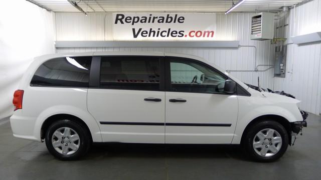 Dodge Grand Caravan 2011 photo 3