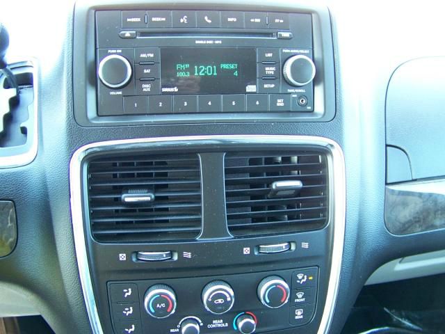 Dodge Grand Caravan 2011 photo 5