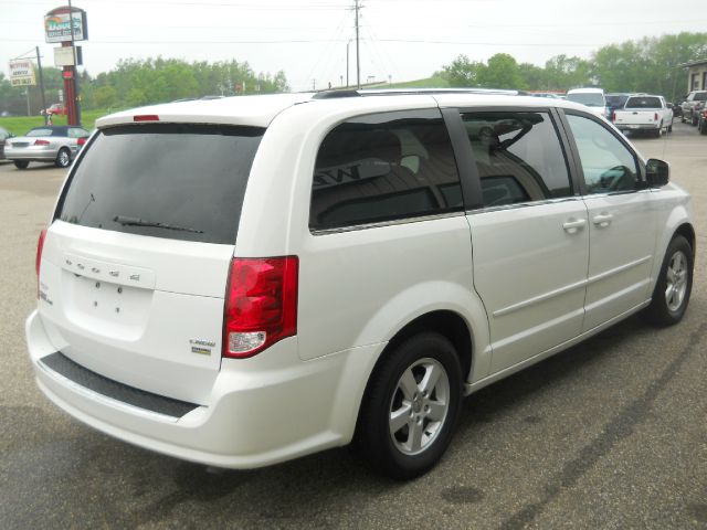 Dodge Grand Caravan LTD MiniVan