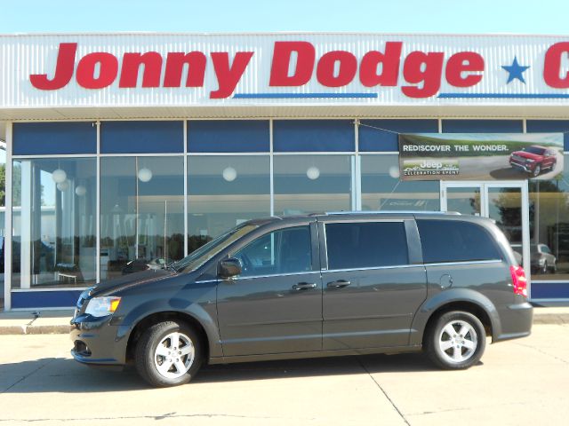 Dodge Grand Caravan 2011 photo 1